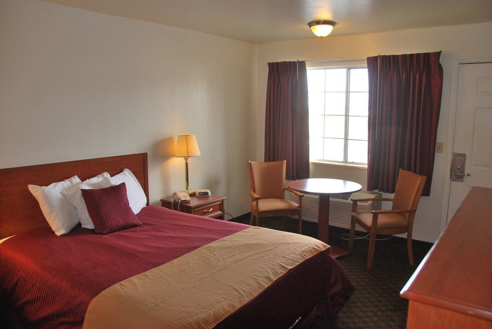 National 9 Mount Nebo Motel Nephi Dış mekan fotoğraf